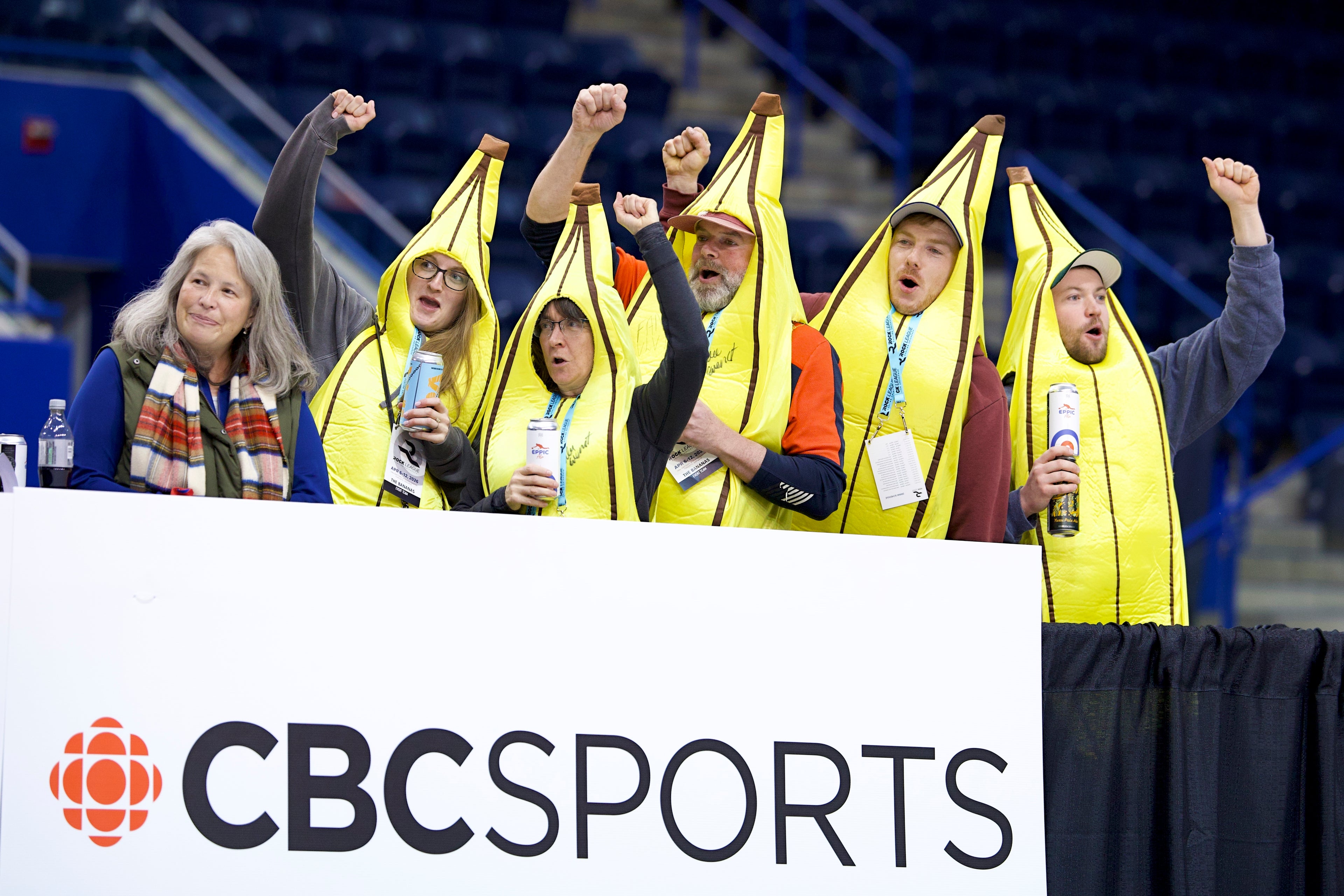 Curling Bananas Fan Club 2026/2027